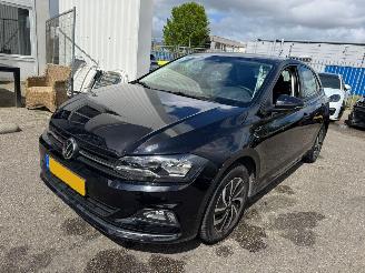 krockskadad bil auto Volkswagen Polo 1.0 TSI Comfortline 2021/8