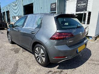 Volkswagen e-Golf e-Golf picture 3