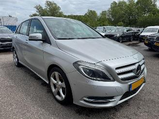 Mercedes B-klasse 180 AUTOMAAT Ambition picture 6