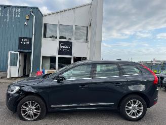 Volvo Xc-60 2.0 T5 FWD Ocean Race 224PK picture 3
