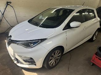 Coche accidentado Renault Zoé R110 Life 52 kWh 2020/11