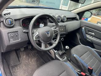 Dacia Duster 1.0 TCe Bi-Fuel Serie Limitee 15th Anniversary picture 9