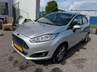 skadebil auto Ford Fiesta 1.0 EcoBoost Titanium 2013/1