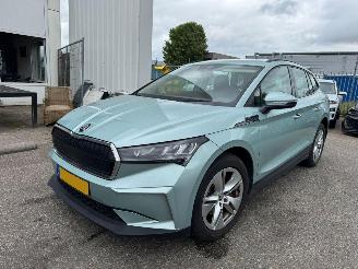 Schadeauto Skoda Enyaq iV 60 2023/11