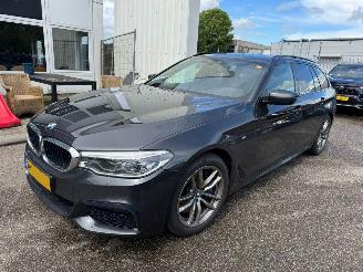 Auto incidentate BMW 5-serie Touring 540i AUTOMAAT xDrive High Executive 2018/12