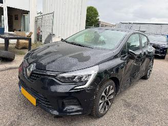 Schadeauto Renault Clio 1.0 TCe 90 Equilibre 2023/9