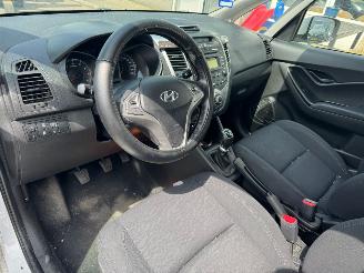 Hyundai Ix20 1.4 i-Motion picture 11