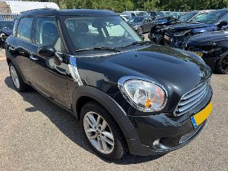Unfallwagen Mini Countryman One 2012/10