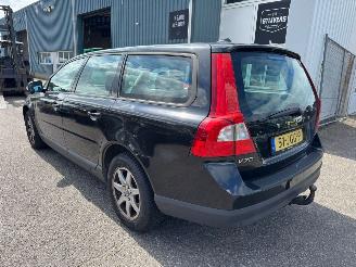 Volvo V-70 2.0 D Limited Edition picture 3
