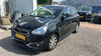 Unfallwagen Mitsubishi Space-star 1.2  AUTOMAAT Life 2017/3