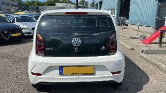 Volkswagen Up! 1.0 BMT move up! picture 4