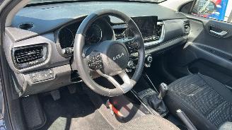 Kia Stonic 1.0 T-GDi MHEV picture 9