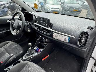 Kia Picanto 1.0 DPi Comfort picture 13