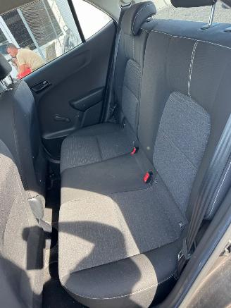 Kia Picanto 1.0 CVVT EconomyPlusLine picture 18