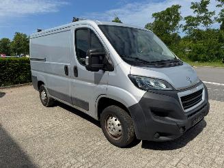 Peugeot Boxer 330 2.0 BlueHDI L1H1 Pro picture 8