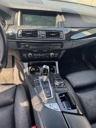 BMW 5-serie 520i Luxury Edition picture 9
