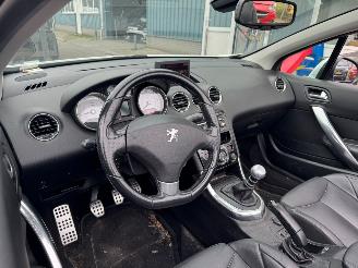 Peugeot 308 CC 1.6 THP Premiere picture 11