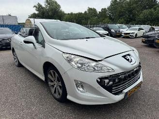 Peugeot 308 CC 1.6 THP Premiere picture 6