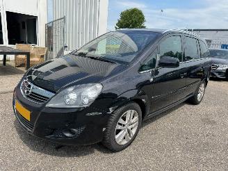  Opel Zafira 1.8 Cosmo 2011/11
