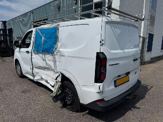 Ford Transit Custom 300 2.0 TDCI L1H1 Trend DC picture 7