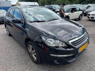 Peugeot 308 SW 2.0 BlueHDI Blue Lease Executive picture 6