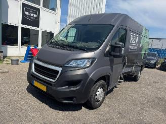 Unfall Kfz Van Peugeot Boxer 330 2.2 BlueHDi 120 L2H2 Premium 2021/8