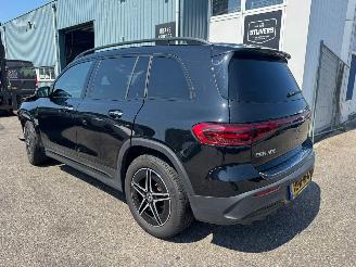 Unfallwagen Mercedes EQB 300 4MATIC AMG Line 67 kWh 2024/3