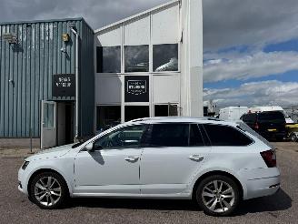 Skoda Octavia Combi 1.5 AUTOMAAT TSI Greentech Business Edition Plus picture 2