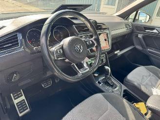 Volkswagen Tiguan 2.0 AUTOMAAT TSI 4Motion Highline Business R picture 8