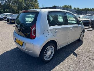 Volkswagen Up! 1.0 high up! BlueM. picture 5