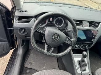 Skoda Octavia Combi 1.6 AUTOMAAT TDI Greentech Clever Edition picture 13