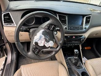 Hyundai Tucson 1.6 GDi Premium picture 10