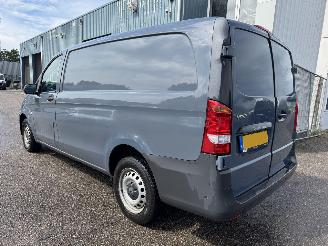 Mercedes Vito 114 CDL Lang picture 2