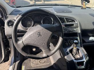 Peugeot  1.6 VTI Blue Lease 7p picture 9