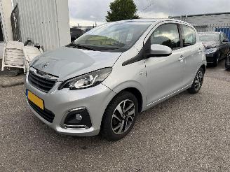 damaged passenger cars Peugeot 108 1.2 e-VTi AIIure automaat 2017/6