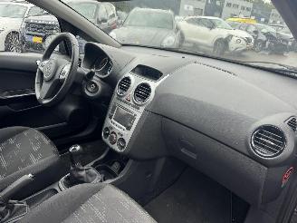 Opel Corsa 1.2 16v Berlin picture 14