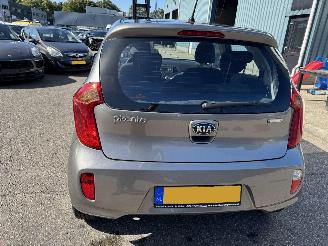 Kia Picanto 1.0 CVVT ISG Airco picture 3