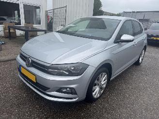 krockskadad bil auto Volkswagen Polo 1.0 TSI Highline 2018/1