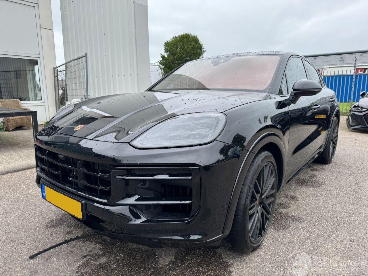 Porsche Cayenne Coupé 3.0 E-Hybrid AUTOMAAT