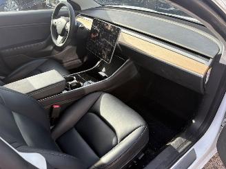 Tesla Model 3 Standard RWD Plus 60 kWh picture 15