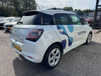 Suzuki Swift 1.2 Select Smart Hybrid picture 5