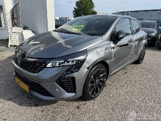Schadeauto Renault Clio 1.0 TCe 90 GPF esprit Alpine 2024/6