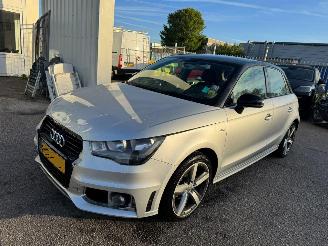 Schadeauto Audi A1 Sportback 1.2 TFSI Admired 2013/12