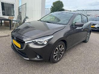 krockskadad bil auto Mazda 2 1.5 Skyactiv-G Skylease GT 2016/4