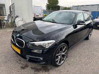 Unfallwagen BMW 1-serie 118i Essential 2015/9