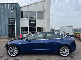 Voiture accidenté Tesla Model 3 Long Range AWD 75 kWh 2019/9