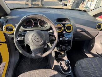 Opel Corsa 1.4-16V Color Edition picture 10