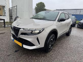 uszkodzony samochody osobowe Alfa Romeo Junior 1.2 Turbo Hybrid Ibrida Ti AUTOMAAT 2026/3