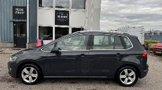 Volkswagen Golf Sportsvan 1.6 TDI ATUOMAAT Highline picture 2
