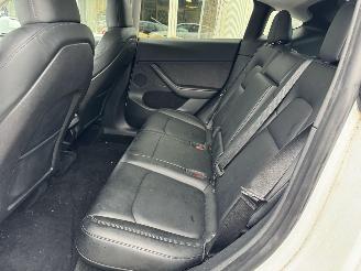 Tesla Model Y RWD 58 kWh picture 14